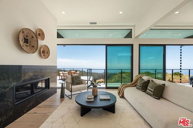 2165 E Little Las Flores Road, Topanga, CA 90290