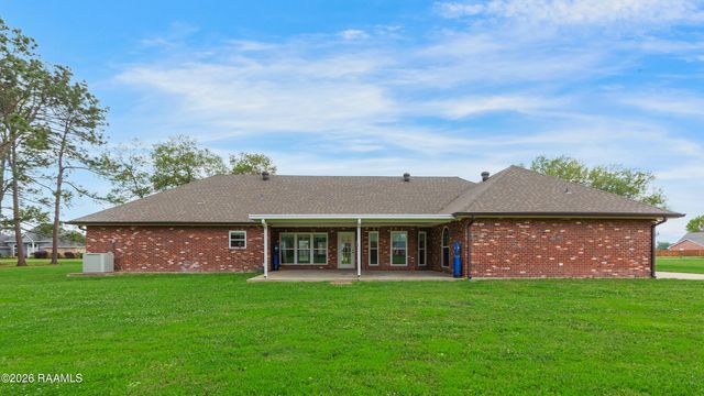 1801 Pembroke Street, New Iberia, LA 70563