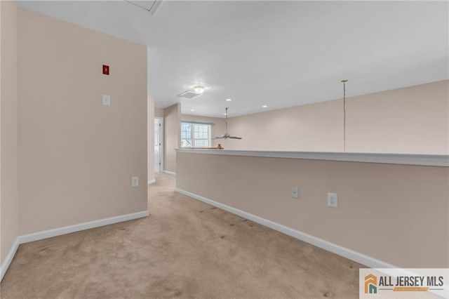 3 Silcox Place, Somerset, NJ 08873