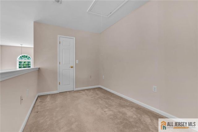 3 Silcox Place, Somerset, NJ 08873