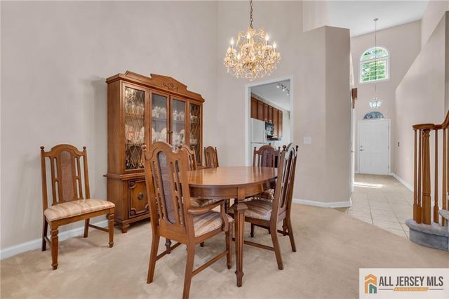 3 Silcox Place, Somerset, NJ 08873