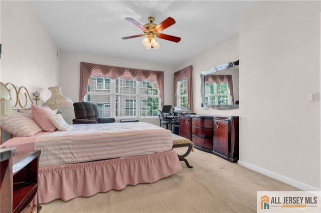 3 Silcox Place, Somerset, NJ 08873