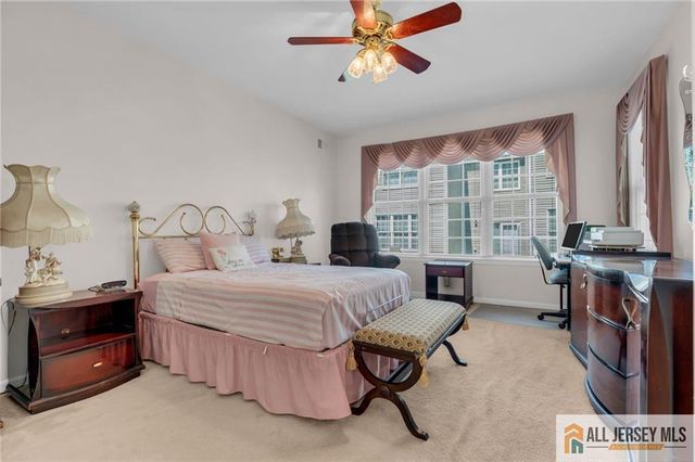 3 Silcox Place, Somerset, NJ 08873