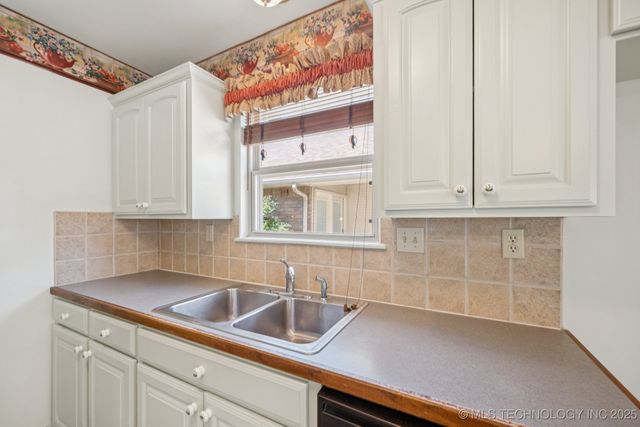 315 Savannah Park Street, Pryor, OK 74361