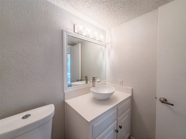 1015 Astaire Avenue, Duncanville, TX 75137