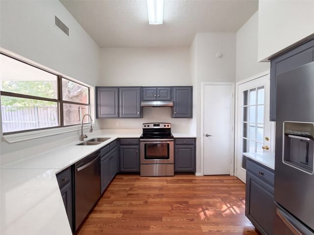 1015 Astaire Avenue, Duncanville, TX 75137
