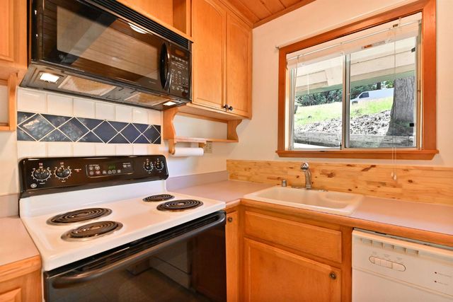 25911 View Ct, Pioneer, CA 95666