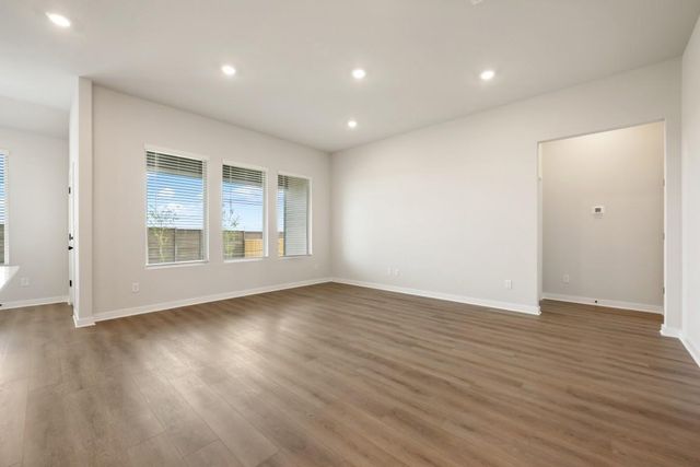 180 Coleto TRL, Bastrop, TX 78602
