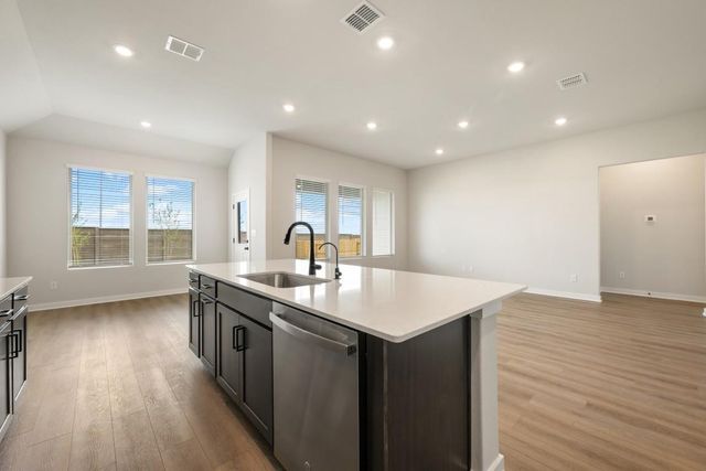 180 Coleto TRL, Bastrop, TX 78602