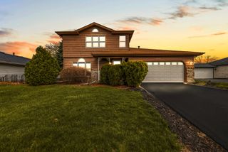 20113 Lake Lynwood Drive, Lynwood, IL 60411