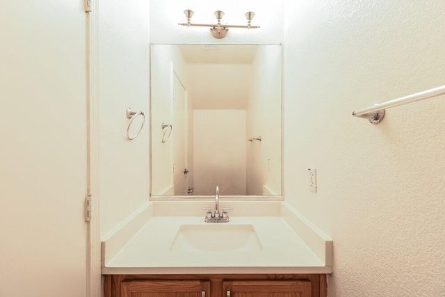 8918 E Oro Circle, Mesa, AZ 85212