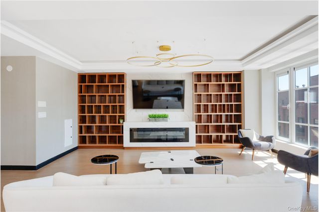 37-26 32nd Street 2K, Long Island City, NY 11101