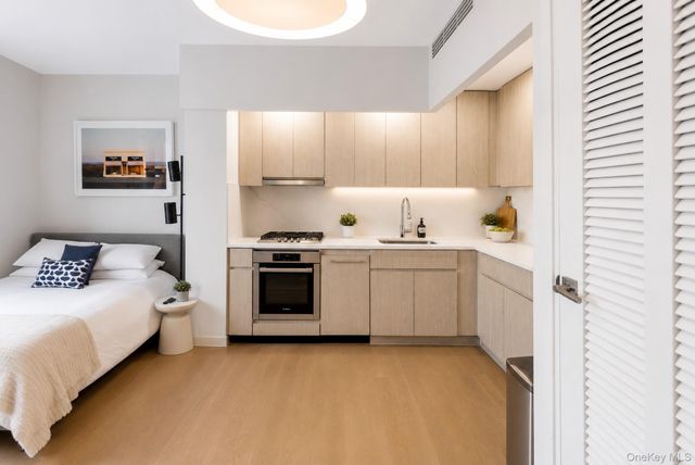 37-26 32nd Street 2K, Long Island City, NY 11101
