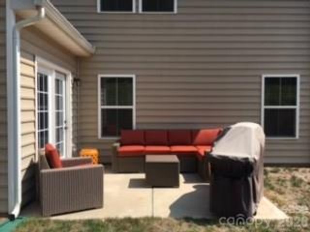 5712 Selkirkshire Road, Charlotte, NC 28278