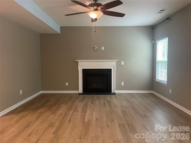 5712 Selkirkshire Road, Charlotte, NC 28278