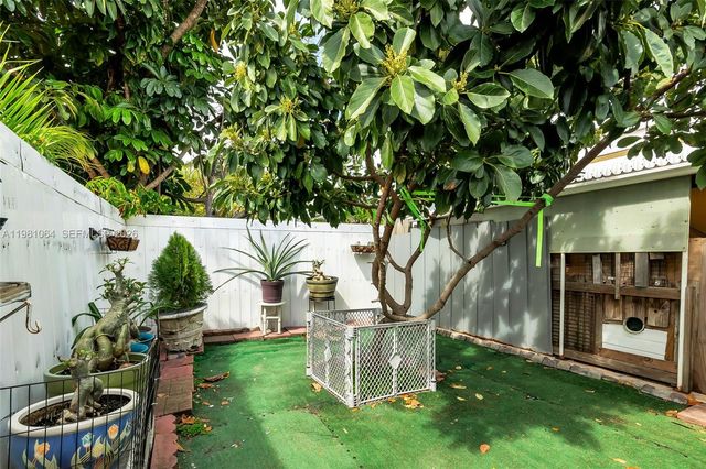 3250 NW 14th Ter, Miami, FL 33125