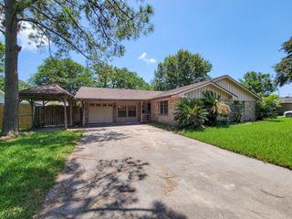 1703 Raintree Street, Baytown, TX 77520