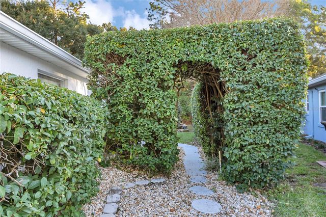 11558 SW 74TH COURT, Ocala, FL 34476