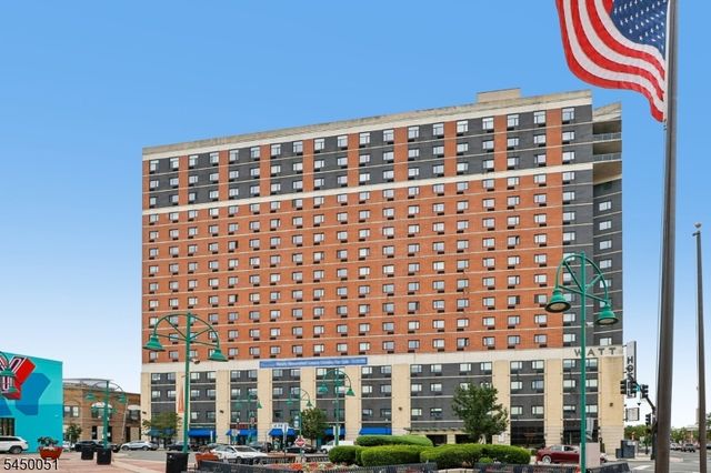 1 Carriage City Plz 1405, Rahway City, NJ 07065