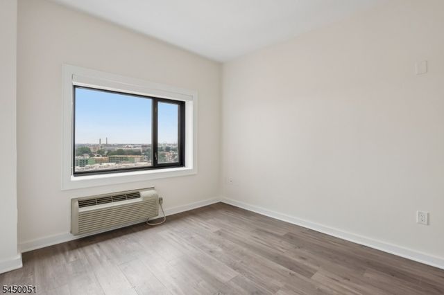 1 Carriage City Plz 1405, Rahway City, NJ 07065