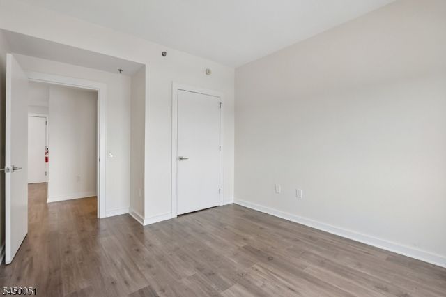 1 Carriage City Plz 1405, Rahway City, NJ 07065