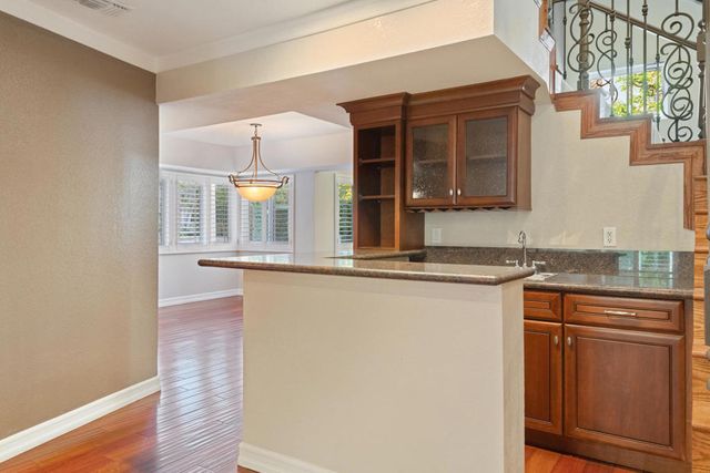 5810 Rainbow Hill Road, Agoura Hills, CA 91301