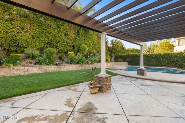 5810 Rainbow Hill Road, Agoura Hills, CA 91301