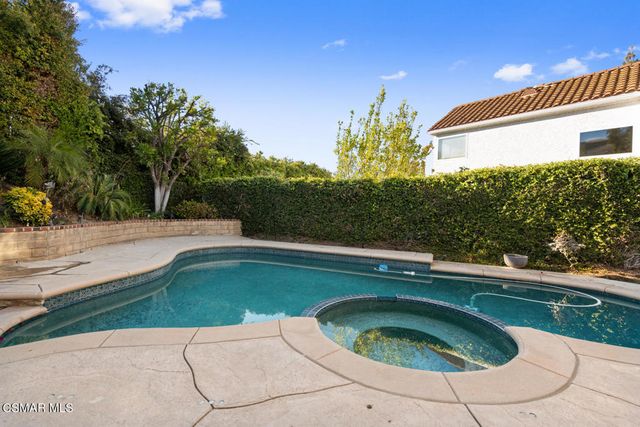 5810 Rainbow Hill Road, Agoura Hills, CA 91301