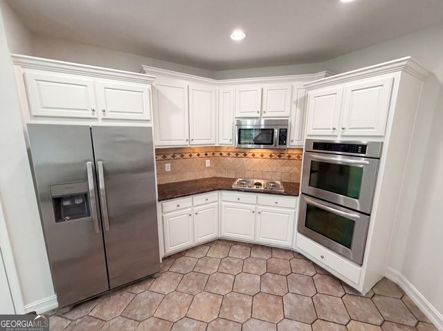 724 Beacon Cove, Lawrenceville, GA 30043