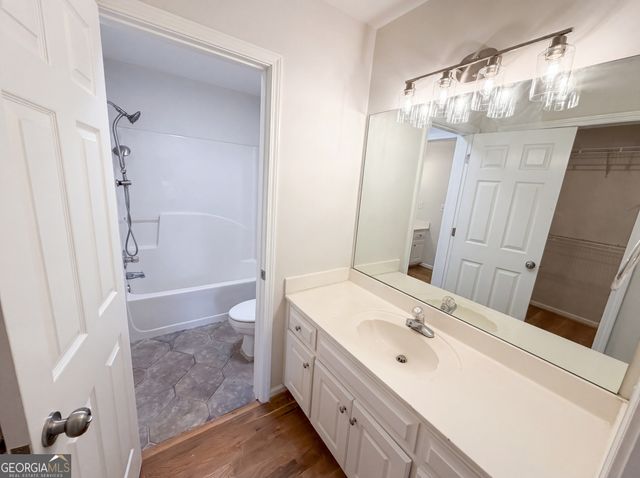 724 Beacon Cove, Lawrenceville, GA 30043