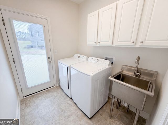 724 Beacon Cove, Lawrenceville, GA 30043