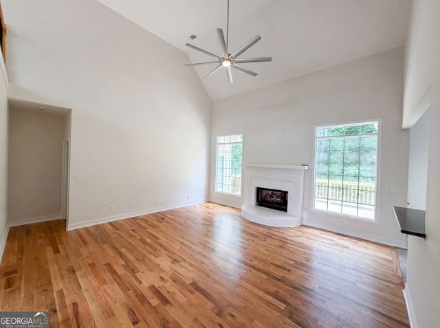 724 Beacon Cove, Lawrenceville, GA 30043