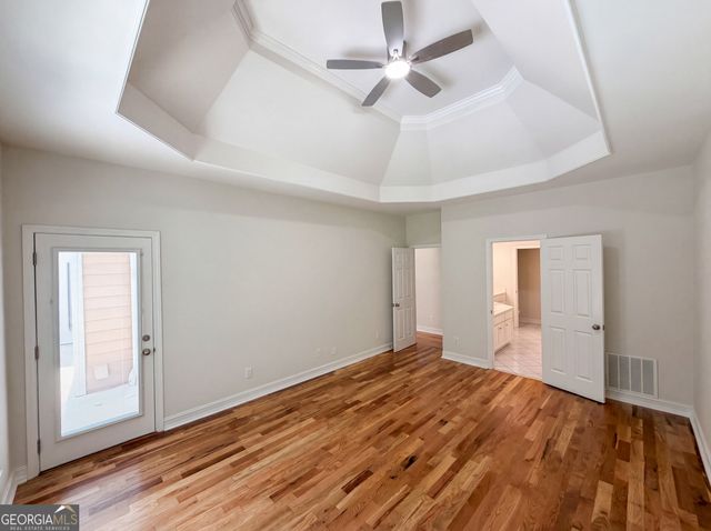 724 Beacon Cove, Lawrenceville, GA 30043