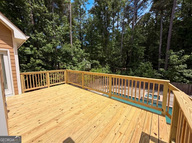 724 Beacon Cove, Lawrenceville, GA 30043