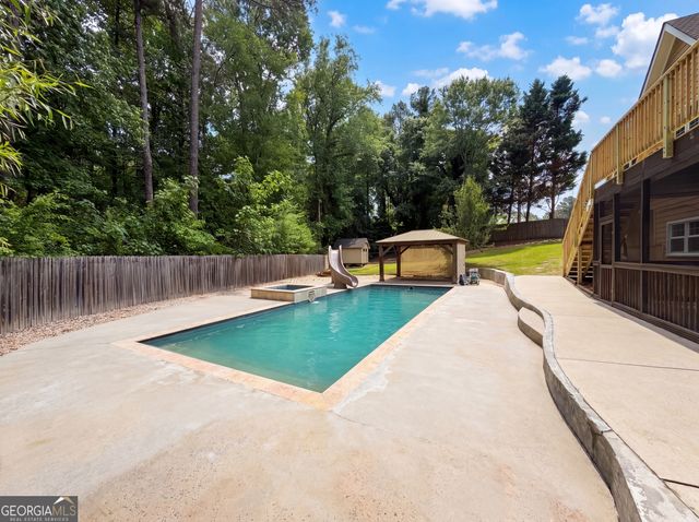 724 Beacon Cove, Lawrenceville, GA 30043