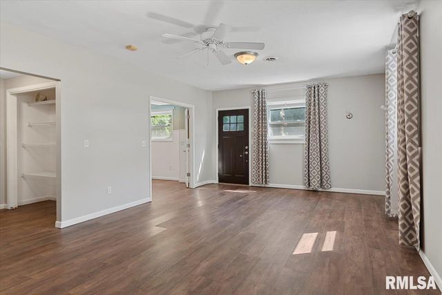 2929 Cider Mill Lane, Springfield, IL 62702