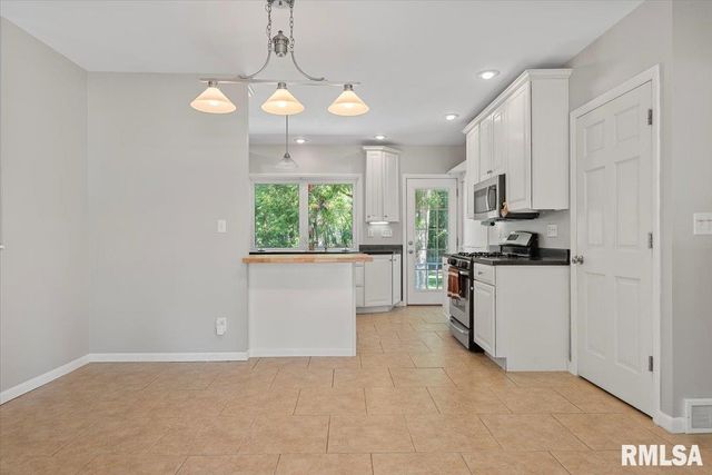 2929 Cider Mill Lane, Springfield, IL 62702