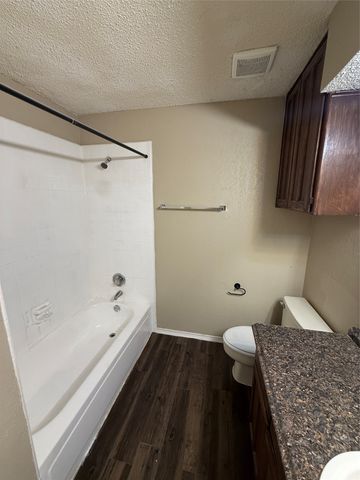 5904 Holiday Lane B, North Richland Hills, TX 76180