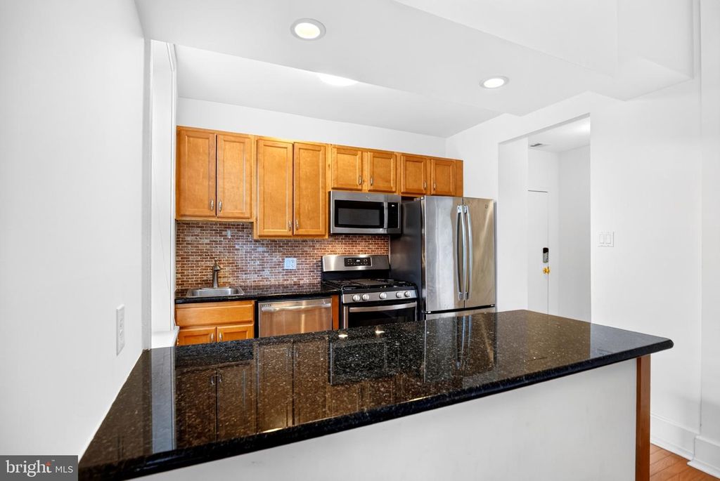 334 S 12TH ST #3F, PHILADELPHIA, PA 19107 — photo 3