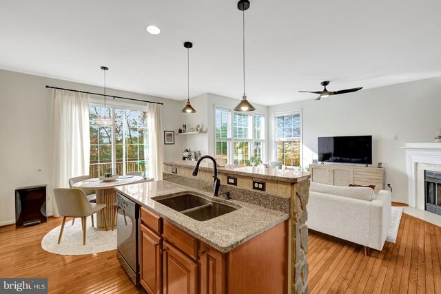 43007 CHATHILL TER, Leesburg, VA 20176