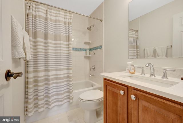 43007 CHATHILL TER, Leesburg, VA 20176