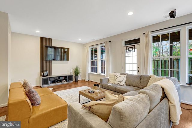 43007 CHATHILL TER, Leesburg, VA 20176