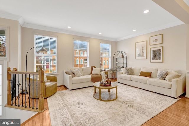43007 CHATHILL TER, Leesburg, VA 20176