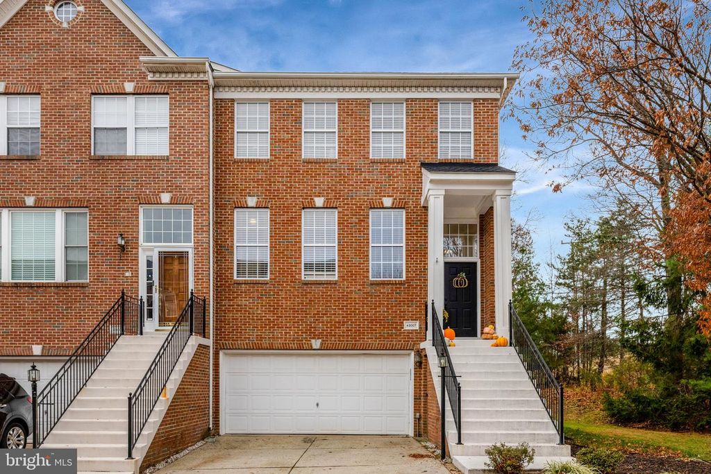 43007 CHATHILL TER, Leesburg, VA 20176