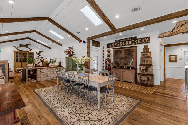 1819 Main Street, Sulphur Springs, TX 75482