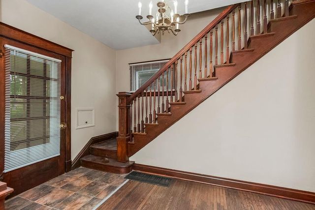 635 S Fuller Avenue, Independence, MO 64052