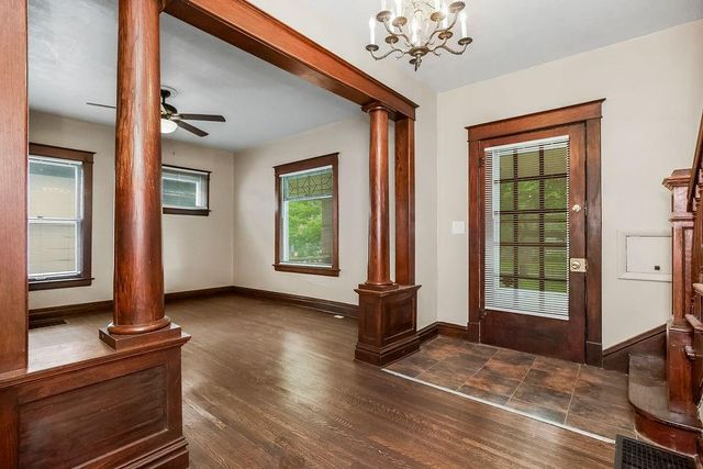 635 S Fuller Avenue, Independence, MO 64052