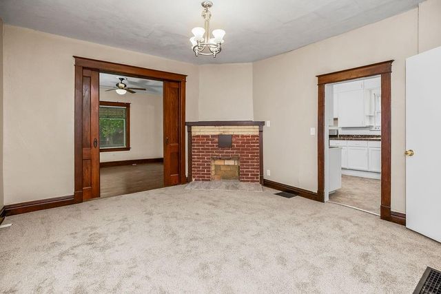 635 S Fuller Avenue, Independence, MO 64052