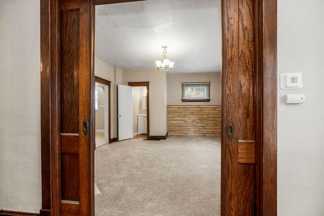 635 S Fuller Avenue, Independence, MO 64052