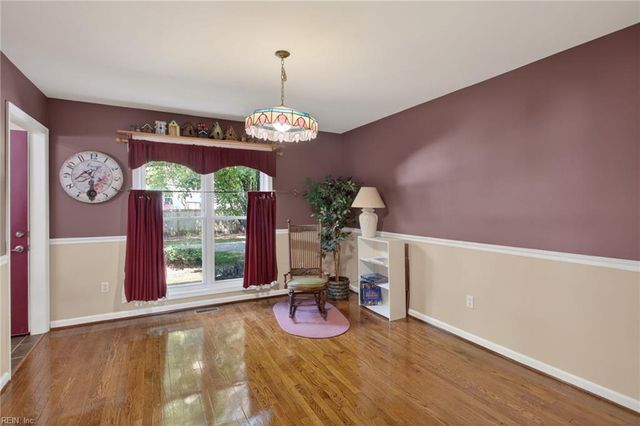 27 Reflection LN, Hampton, VA 23666